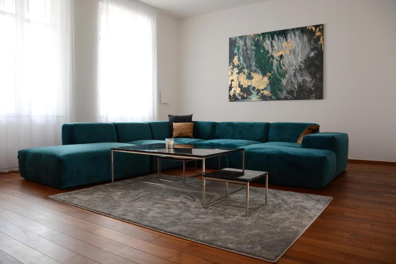 Premium Apartment Near Banska Bystrica Square With Two Big Bedrooms Eksteriør billede