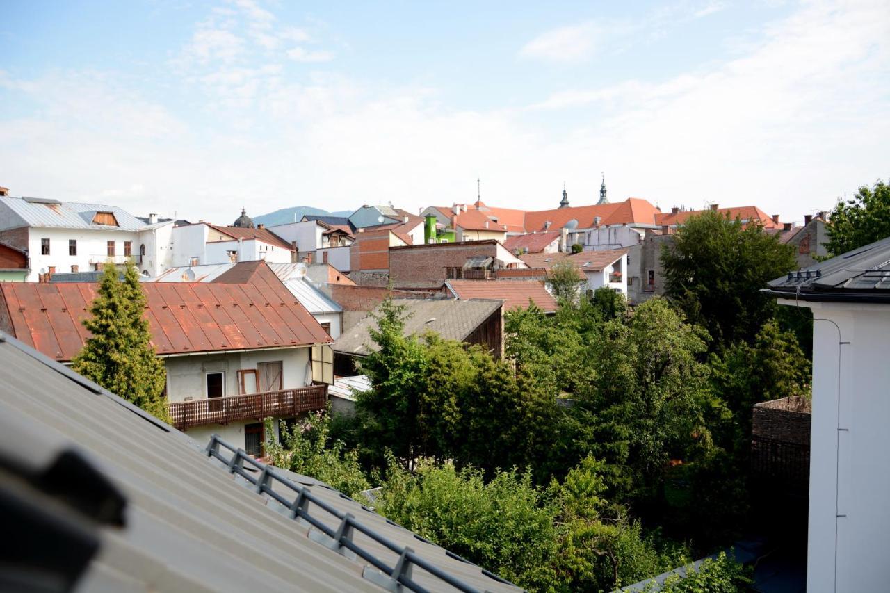 Premium Apartment Near Banska Bystrica Square With Two Big Bedrooms Eksteriør billede