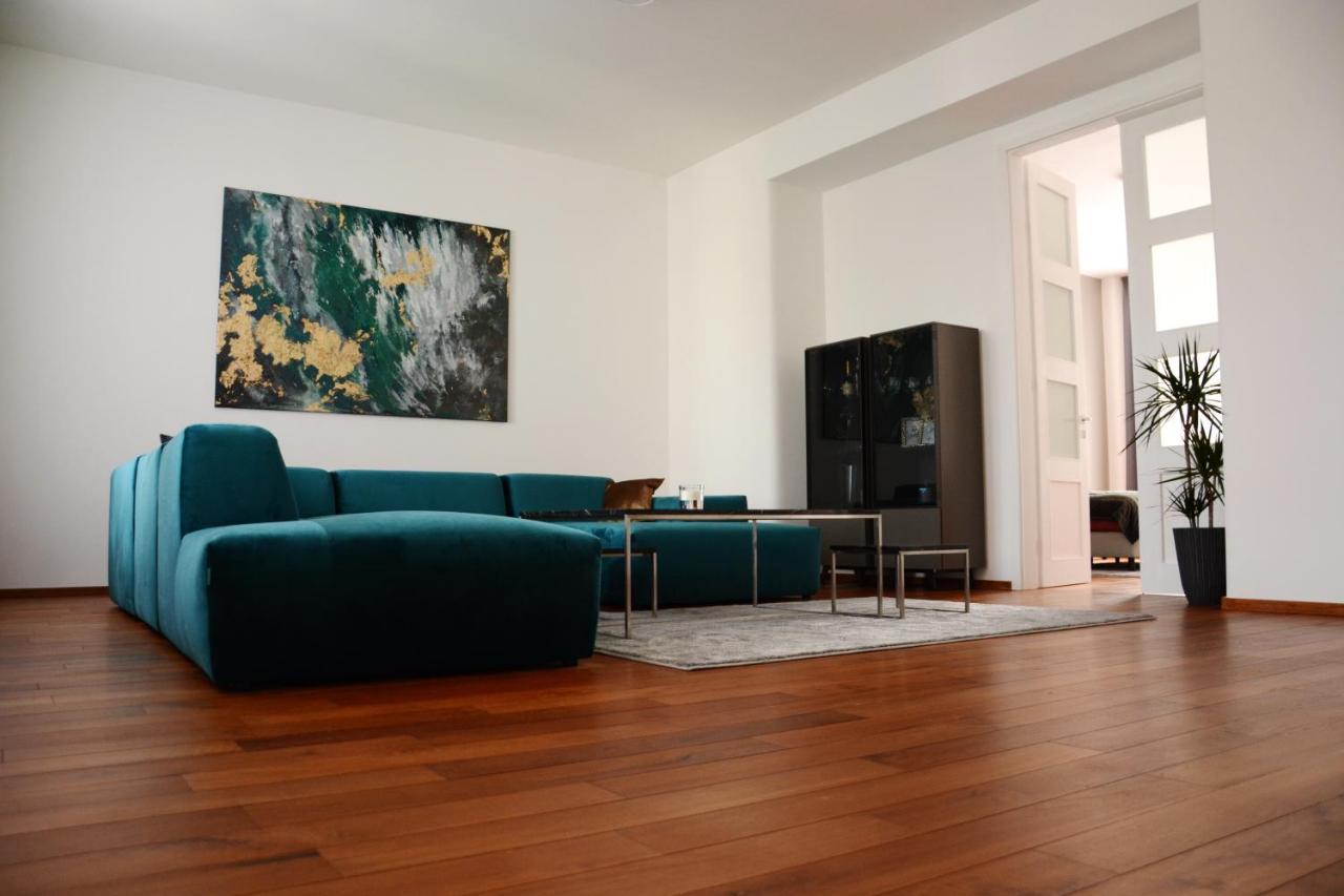 Premium Apartment Near Banska Bystrica Square With Two Big Bedrooms Eksteriør billede