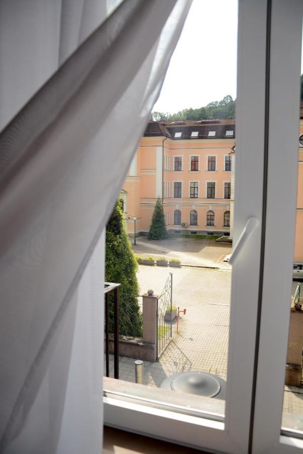 Premium Apartment Near Banska Bystrica Square With Two Big Bedrooms Eksteriør billede