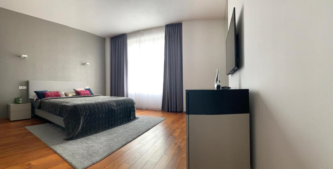 Premium Apartment Near Banska Bystrica Square With Two Big Bedrooms Eksteriør billede